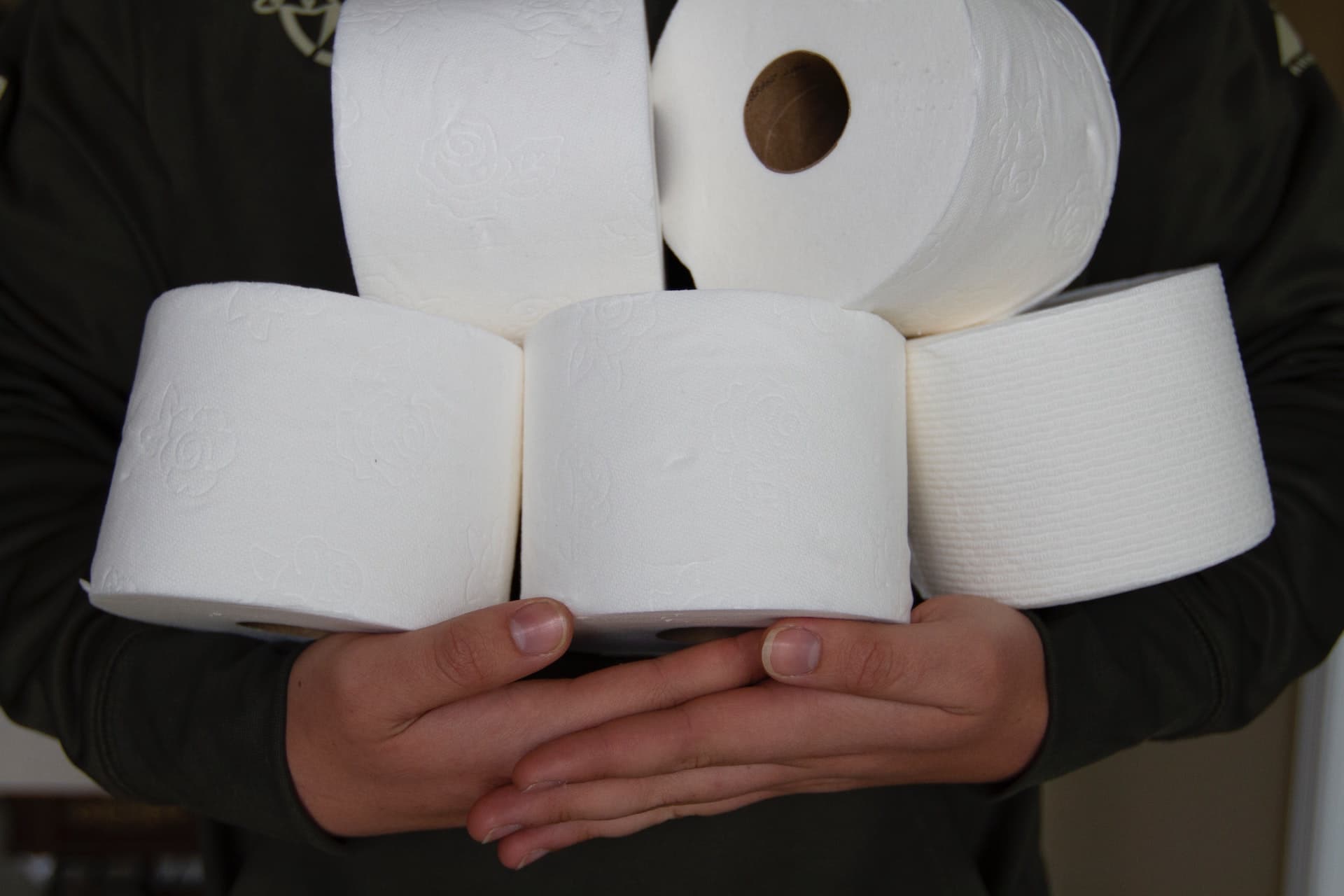 Why Wealthy People Buy Stocks While The Masses Are Hoarding Toilet Paper 1